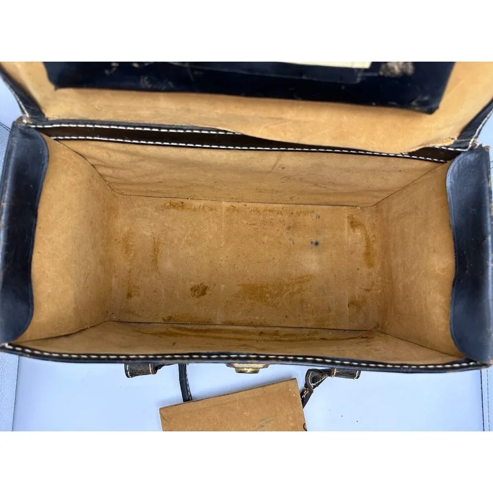 Vintage Black Leather Doctors Camera Bag Hard shell Brass Hardware WhPocket Stit